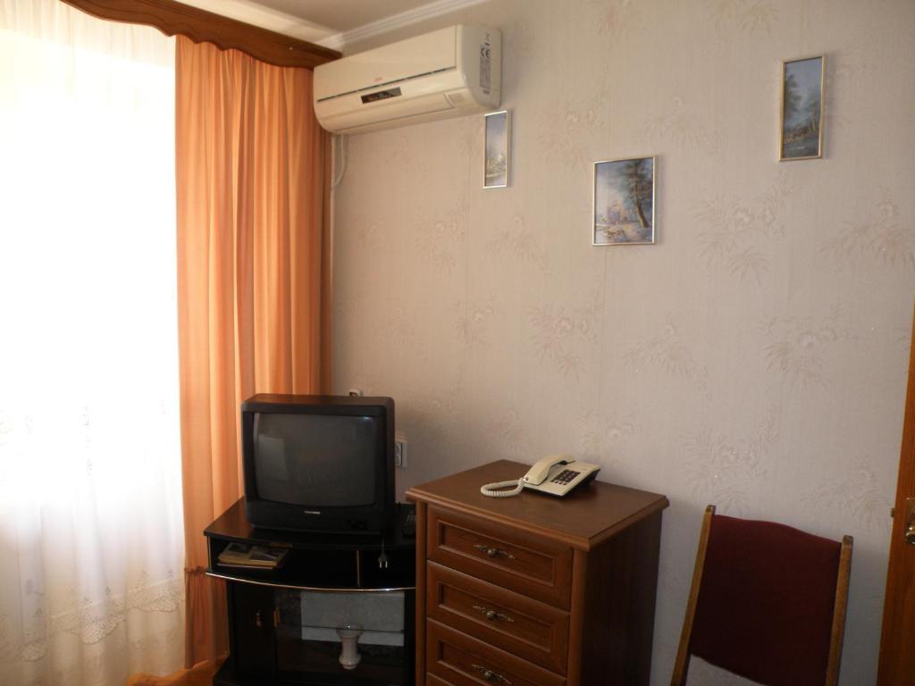 Viktoria Hotel Odessa Room photo